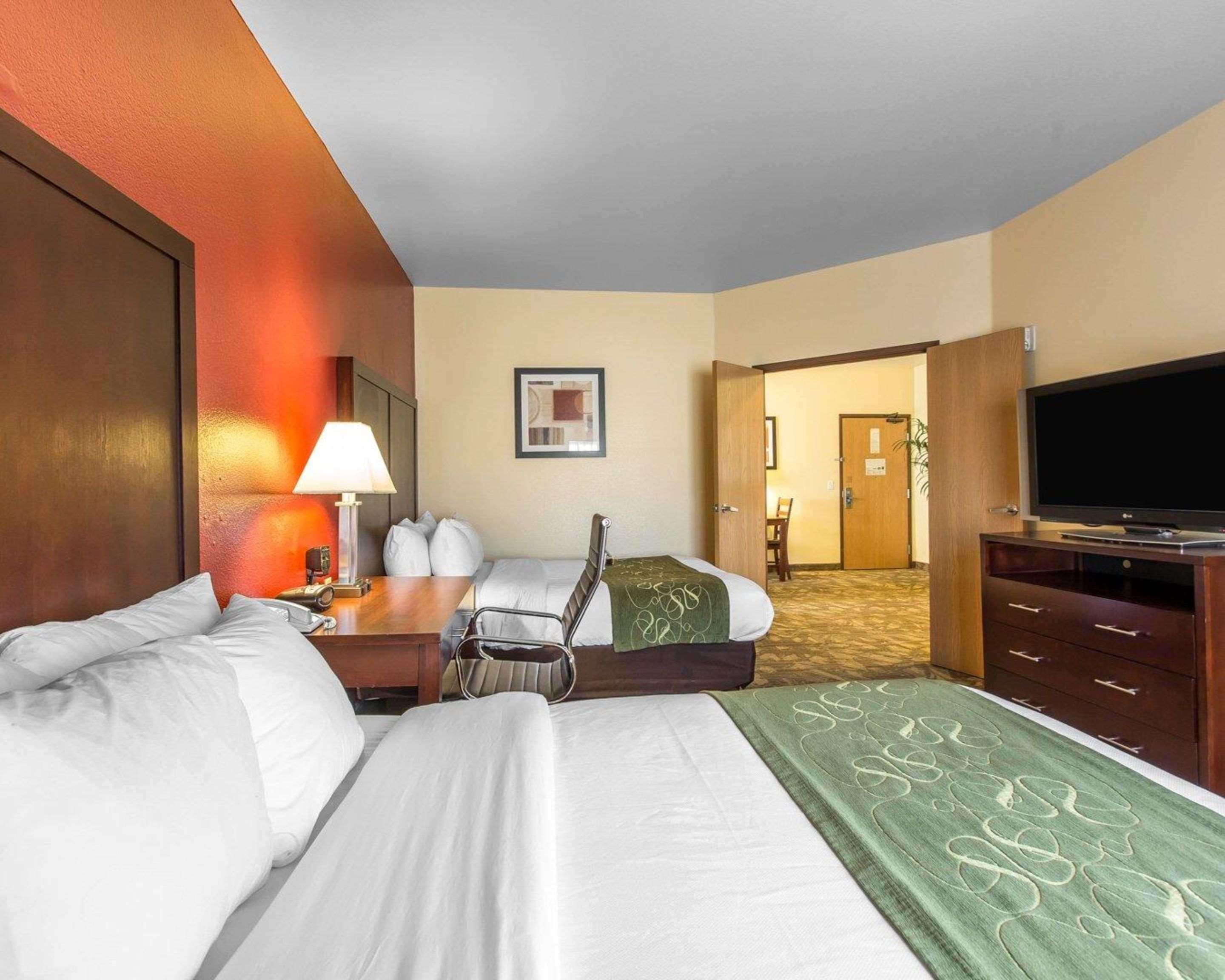Comfort Suites Palm Desert I-10 Екстериор снимка