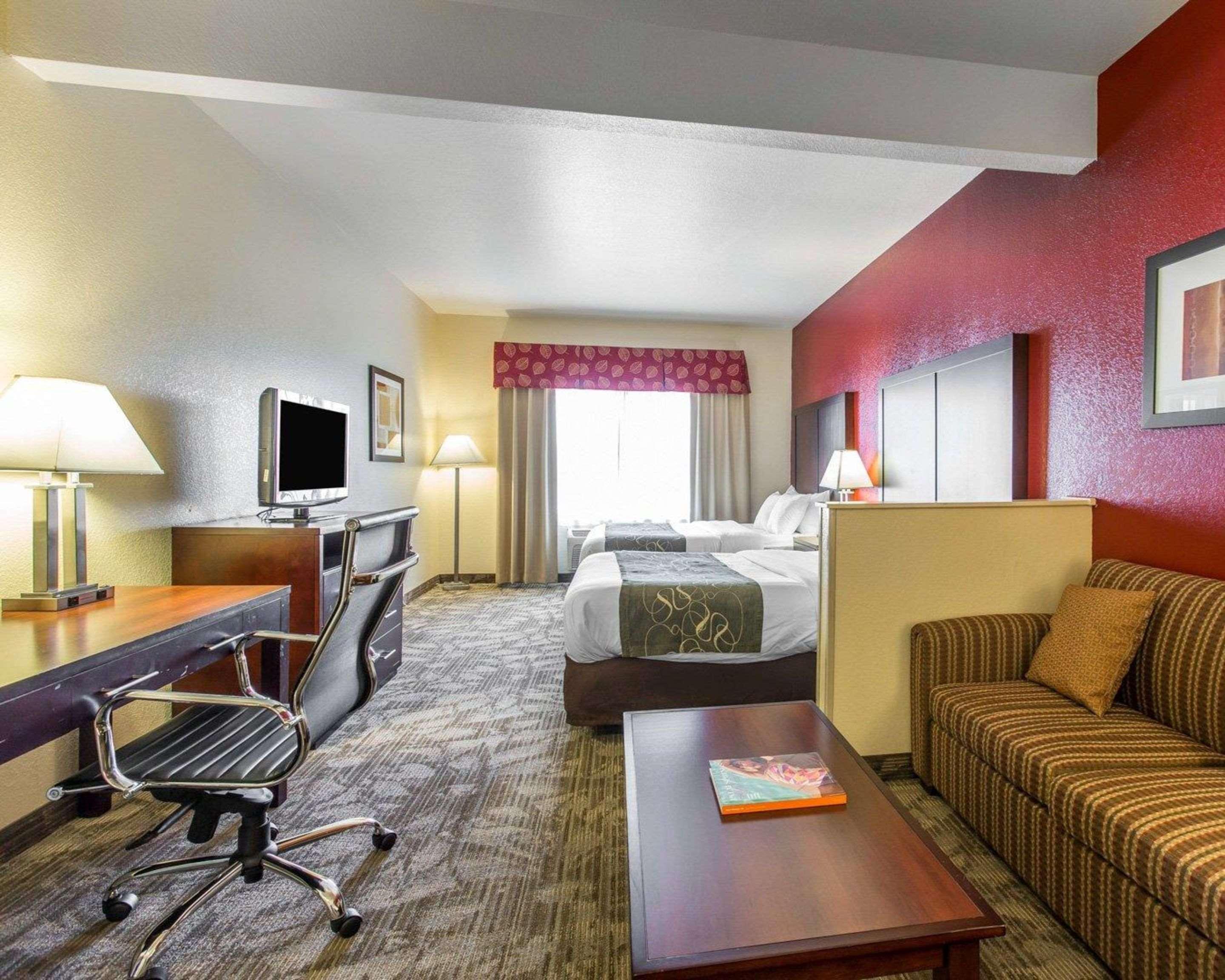 Comfort Suites Palm Desert I-10 Екстериор снимка