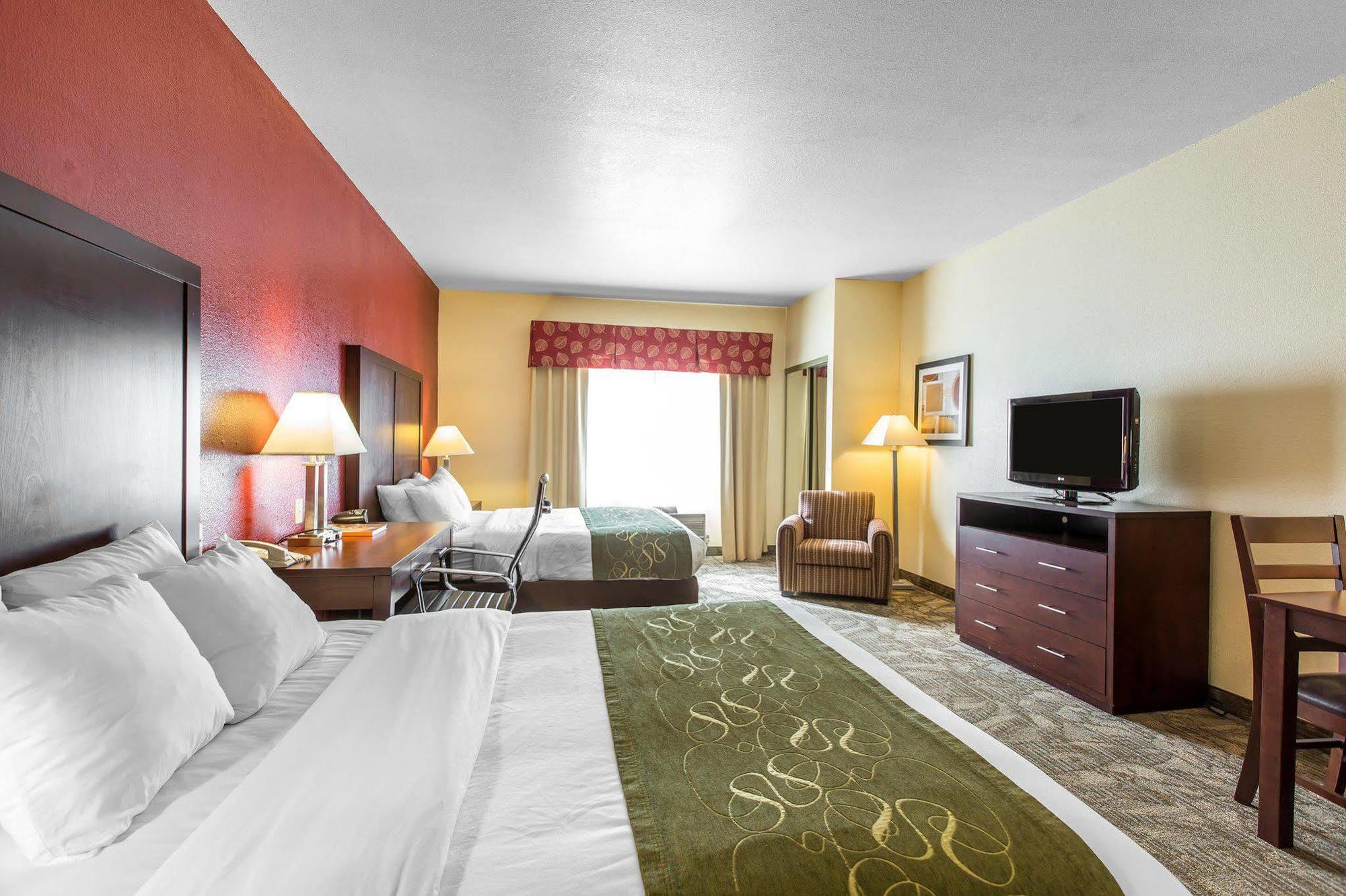 Comfort Suites Palm Desert I-10 Екстериор снимка